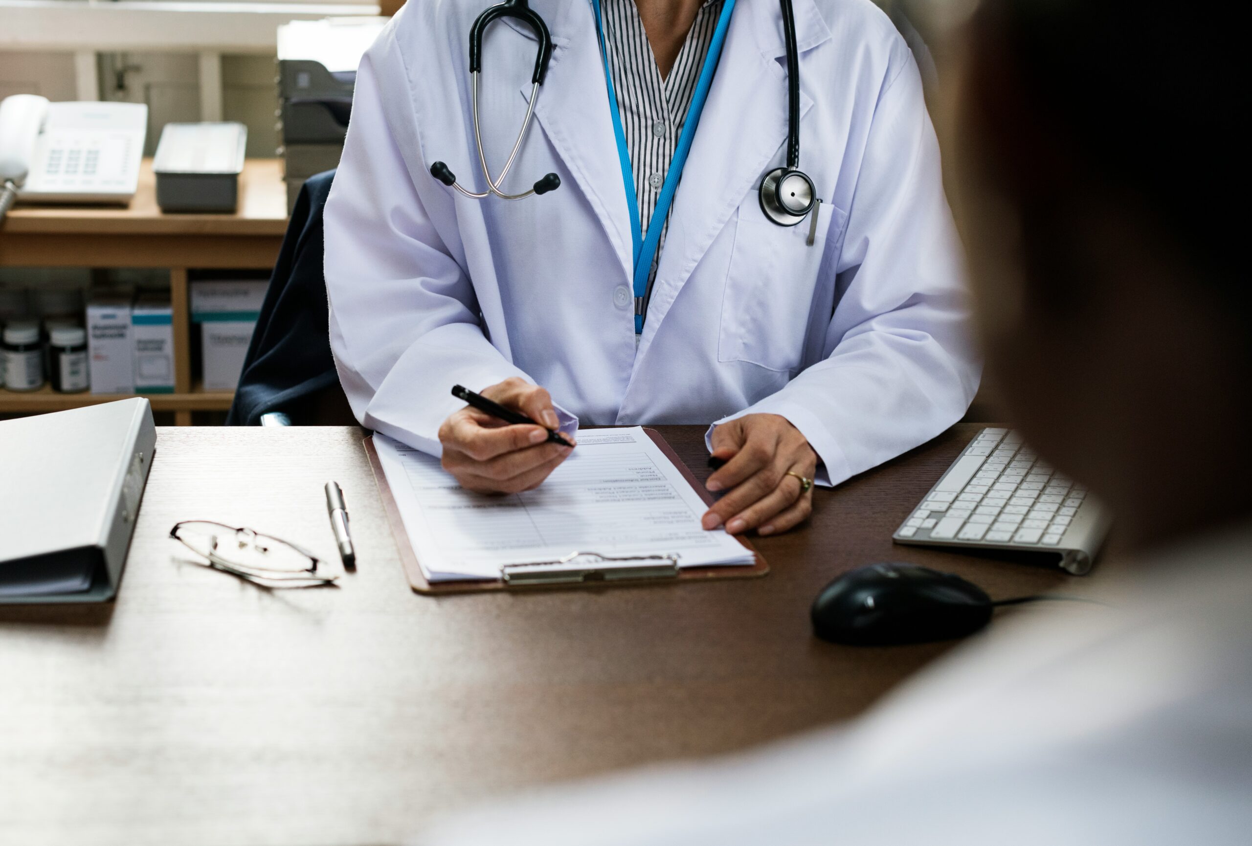 The Language of Healing Effective Communication in Healthcare Settings